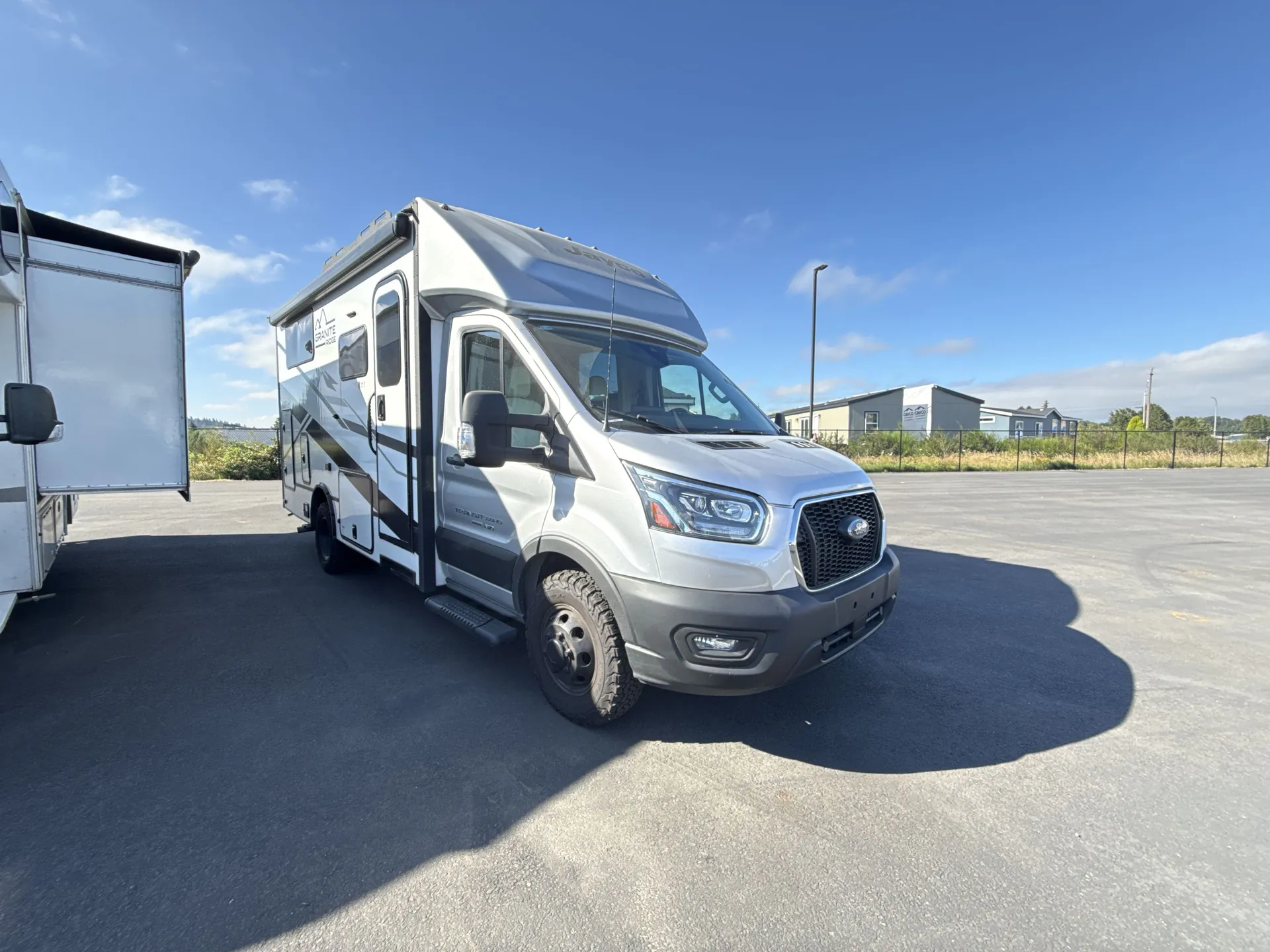 2024 Jayco Granite Ridge 22T - Photo 2