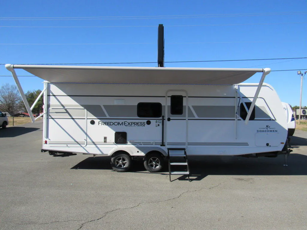 2026 Coachmen Freedom Express 252RBS - Photo 4