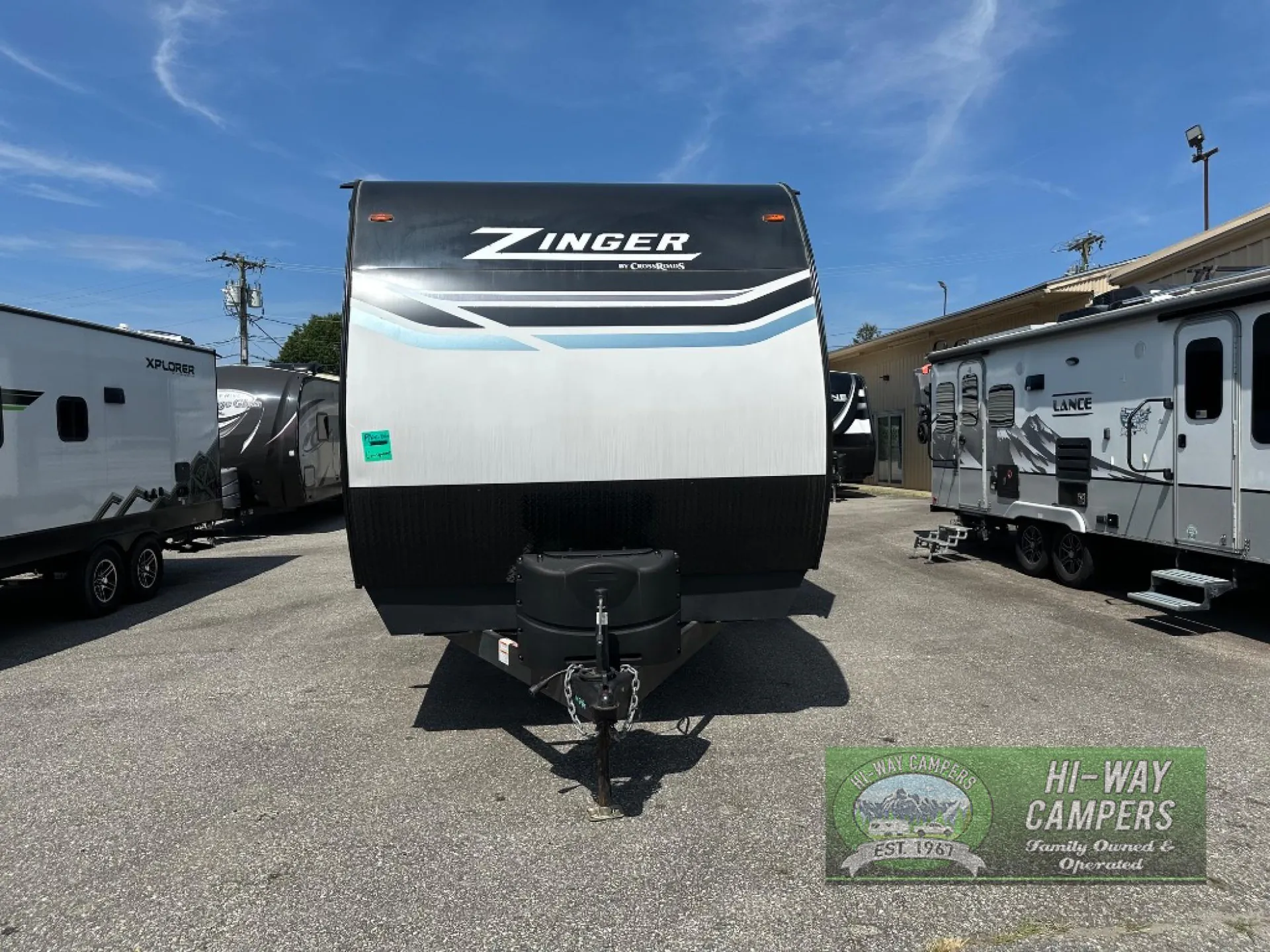 2023 CrossRoads Zinger ZR380FB — Photo 1