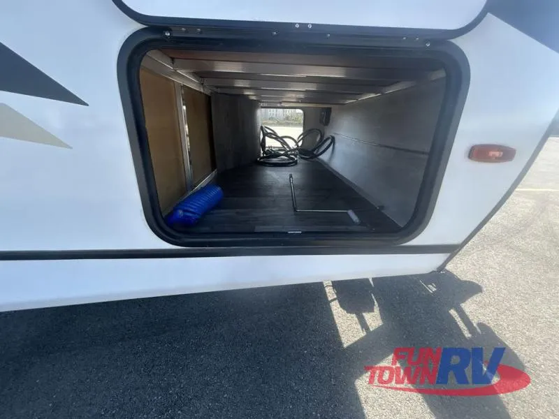 2023 CrossRoads RV Sunset Trail Super Lite 256RK - Photo 4