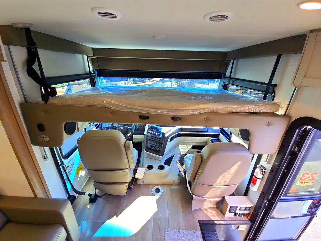 2027 Entegra Coach Vision XL 36C, Photos photo 26