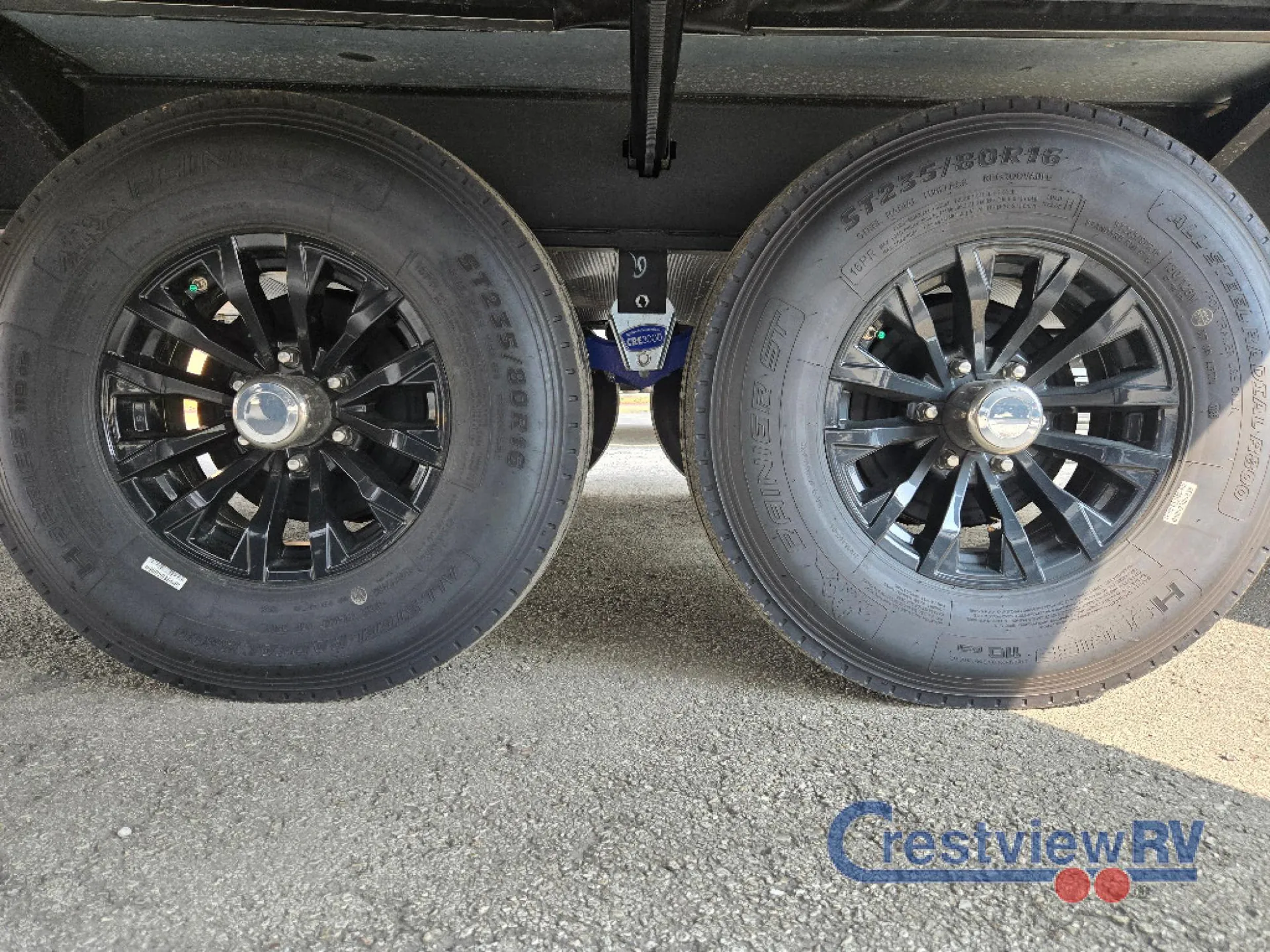 2026 Highland Ridge Open Range Roamer Light Duty 29RLTS dealer photo 9 from Crestview RV