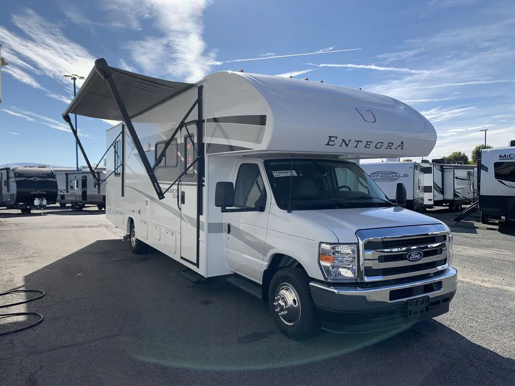 2026 Entegra Coach Odyssey SE 29KF - Photo 2