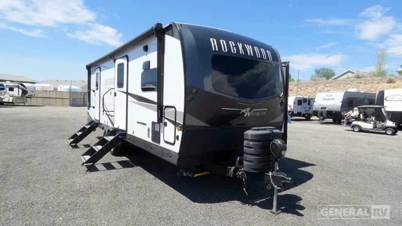 2024 Forest River Rockwood Ultra Lite 2608BS - Photo 2