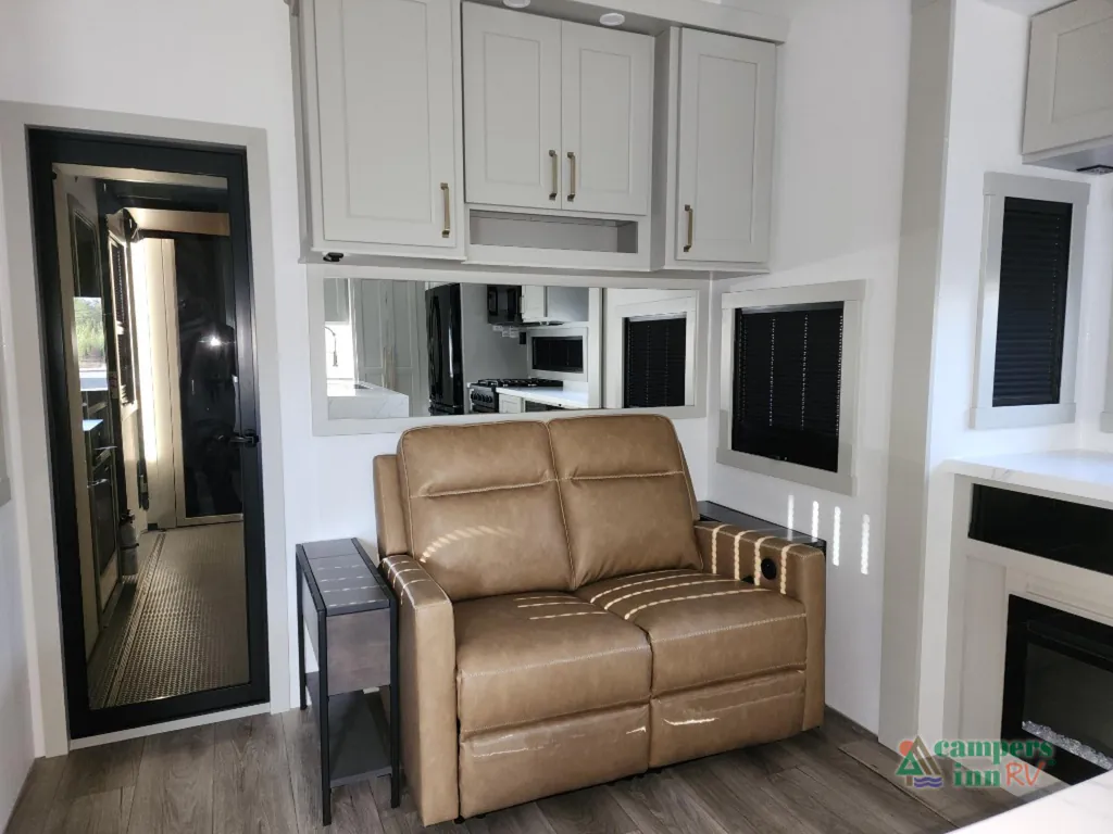 2025 Brinkley Model G 4100, Photos photo 20