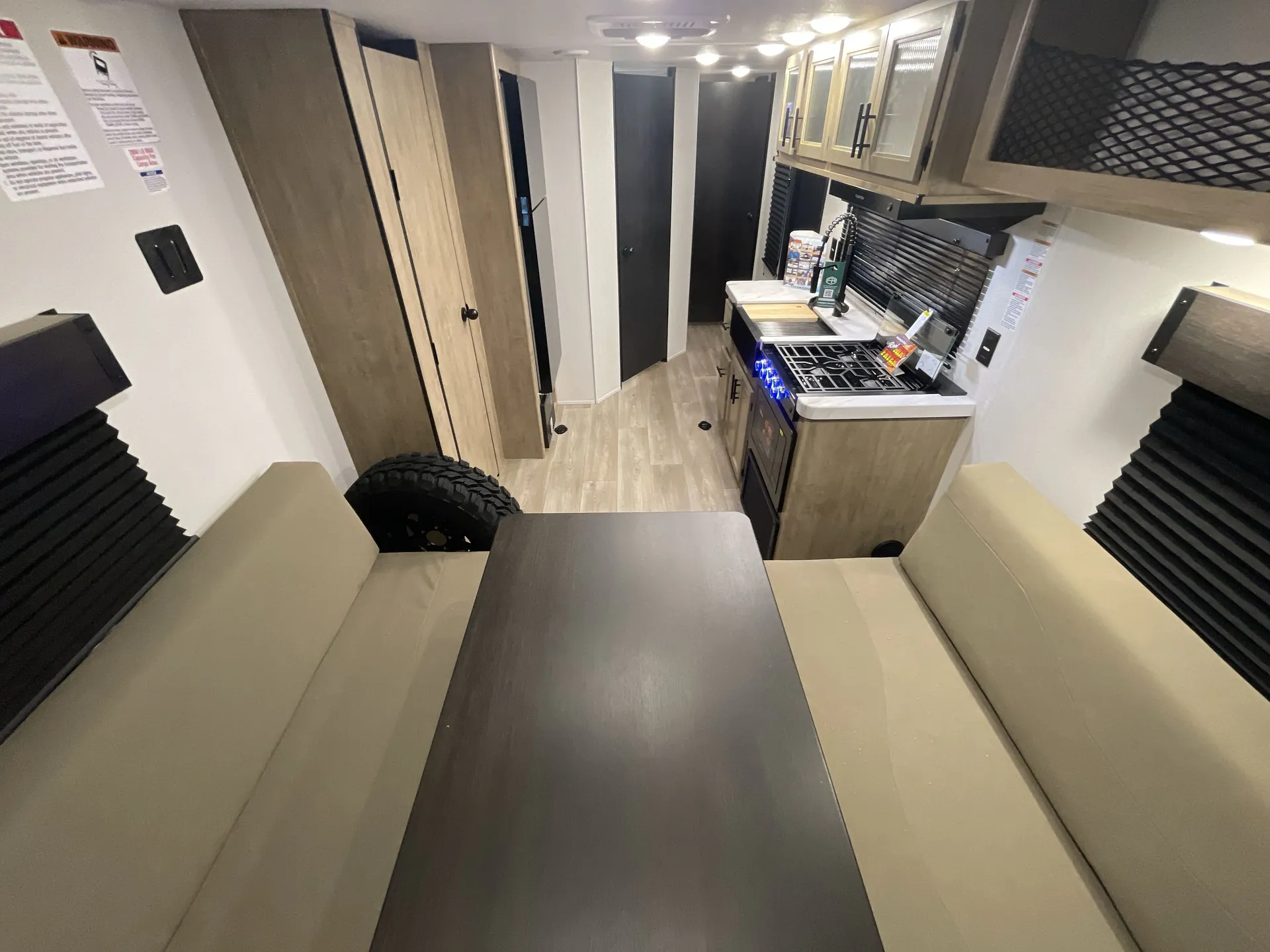 2027 Forest River Cherokee Grey Wolf 22RR — living area main