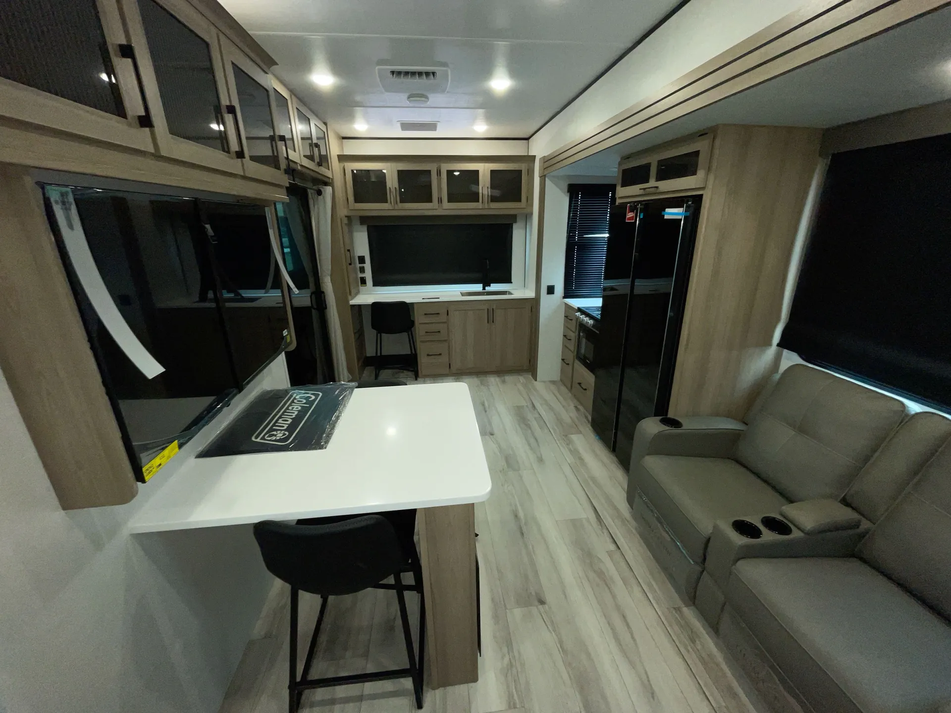 2026 Keystone Coleman Legacy 2800SUNDECK - Photo 3