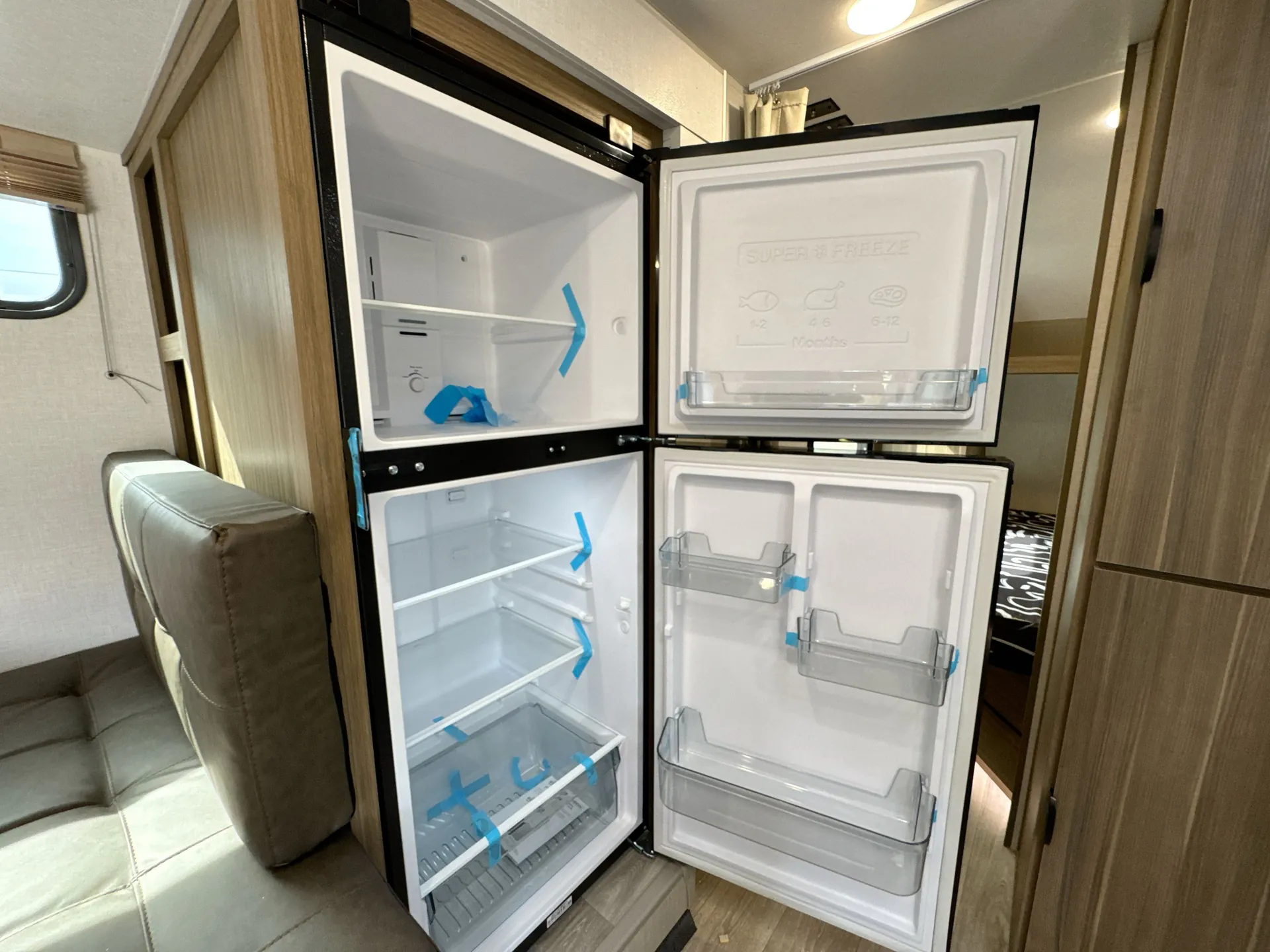 2026 Forest River Wildwood Fsx 180ICE — fridge open