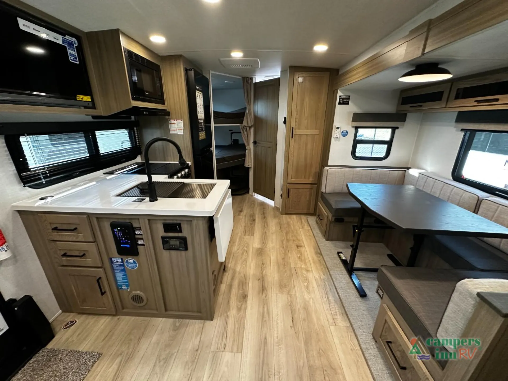2027 Forest River Rockwood Mini Lite 2509S — Photo 5