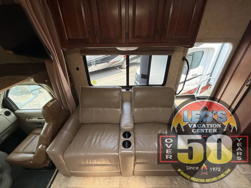 2013 Forest River Sunseeker 3050S, Photos photo 17