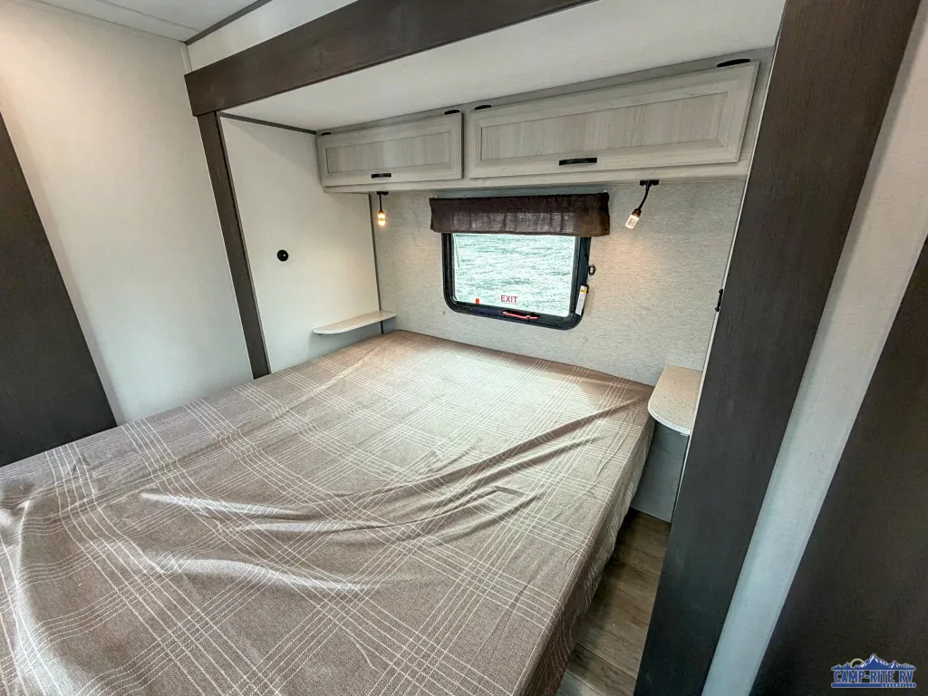 2027 Coachmen Catalina Legacy Edition 333DBDSCK, Photos photo 30