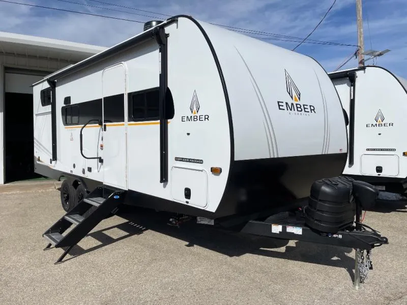 2026 Ember RV E-Series 22ETS - Photo 2