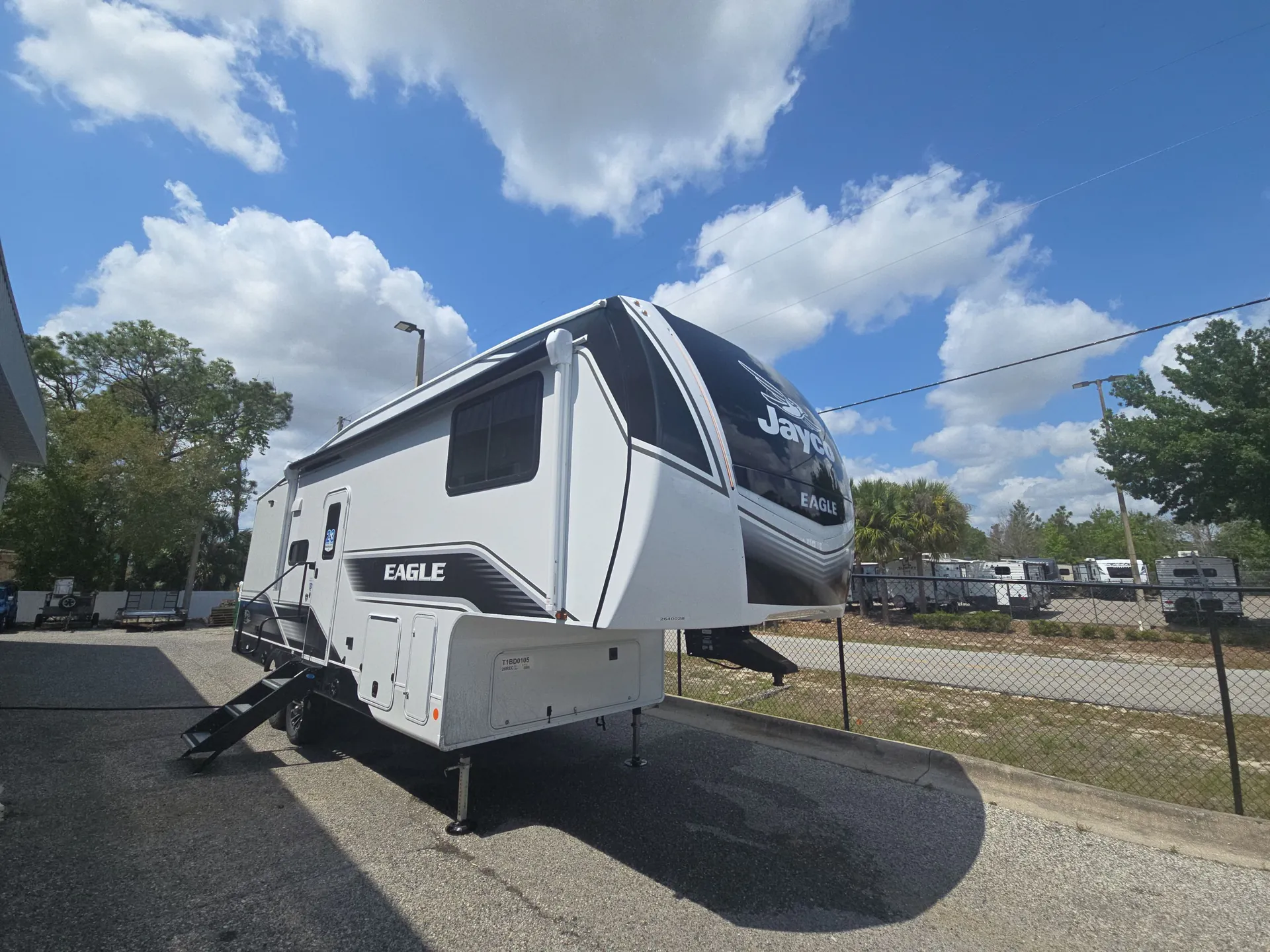 2026 Jayco Eagle HT 26REC - Photo 2