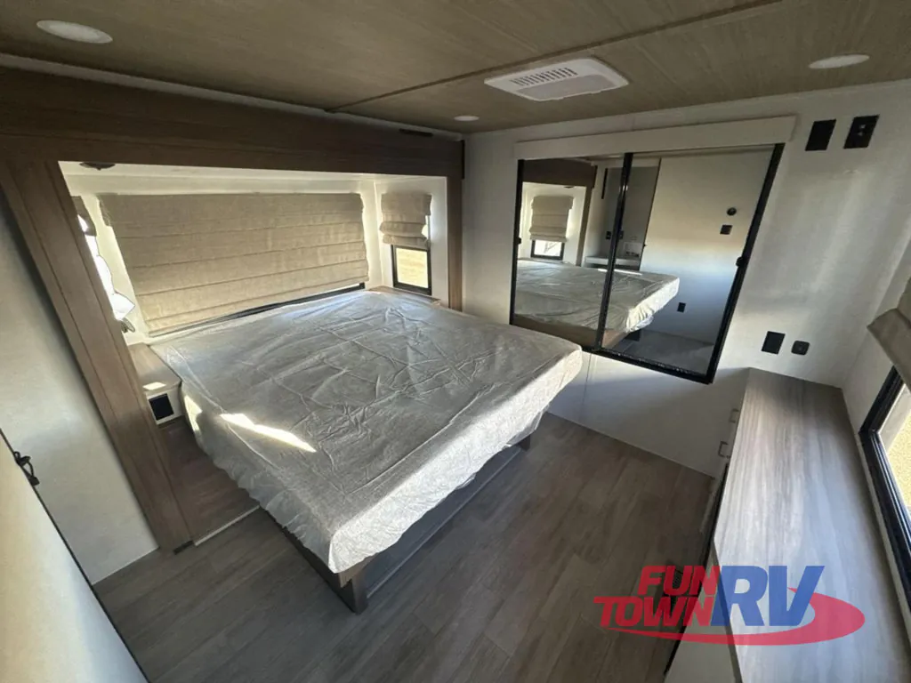 2026 Forest River Vibe 3400SB, Photos photo 32