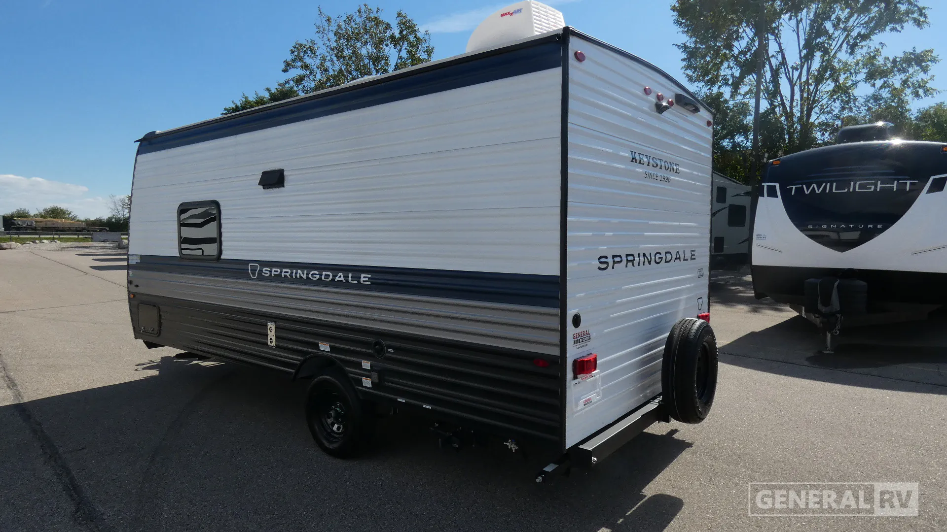 2026 Keystone Springdale Mini 1700FQ - Photo 4