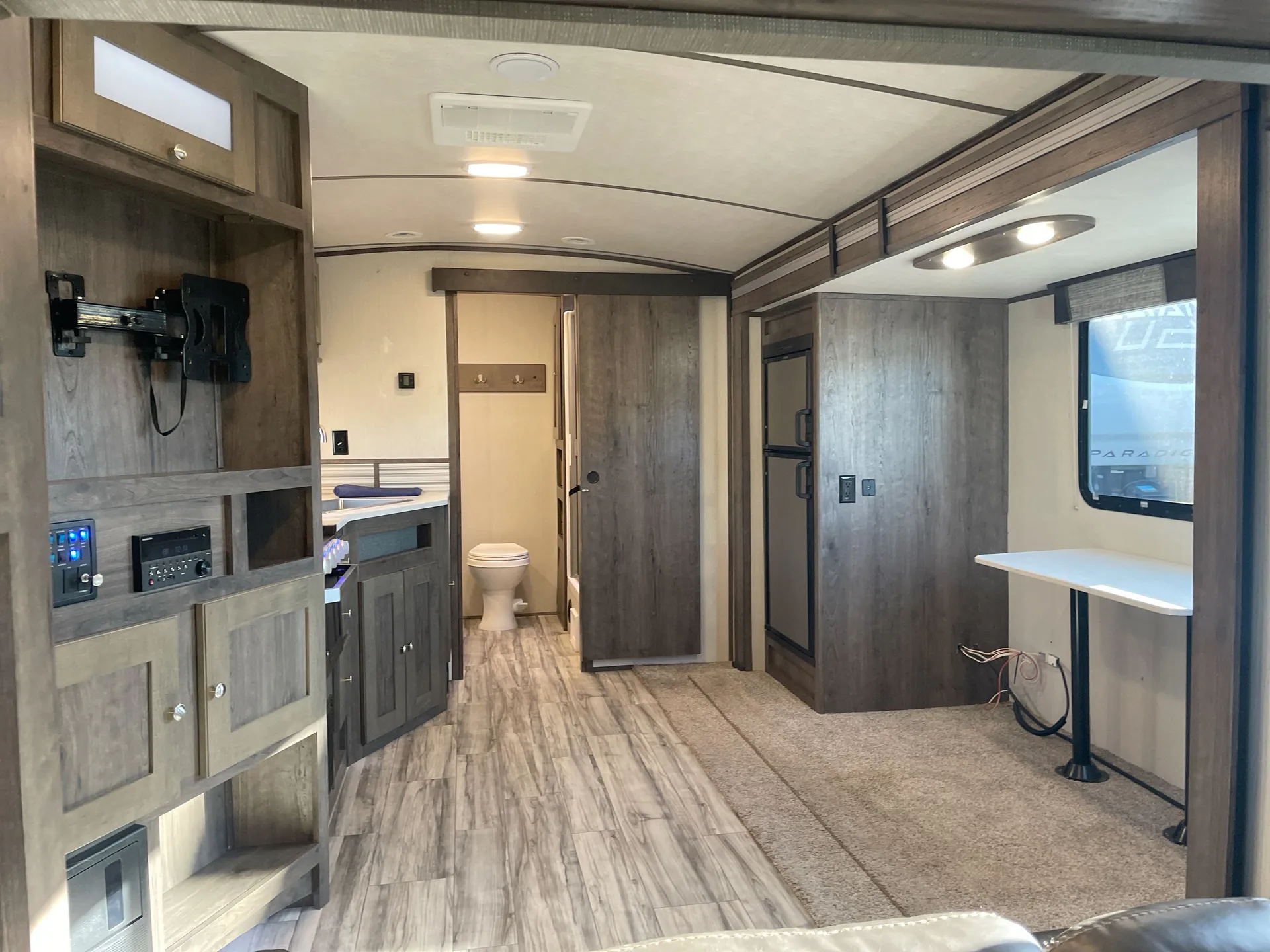 2020 cruiser rv Mpg 2550RB — living area main