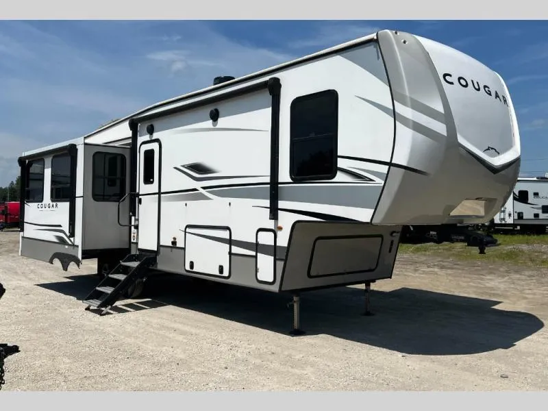 2023 Keystone Cougar 316RLS - Photo 2