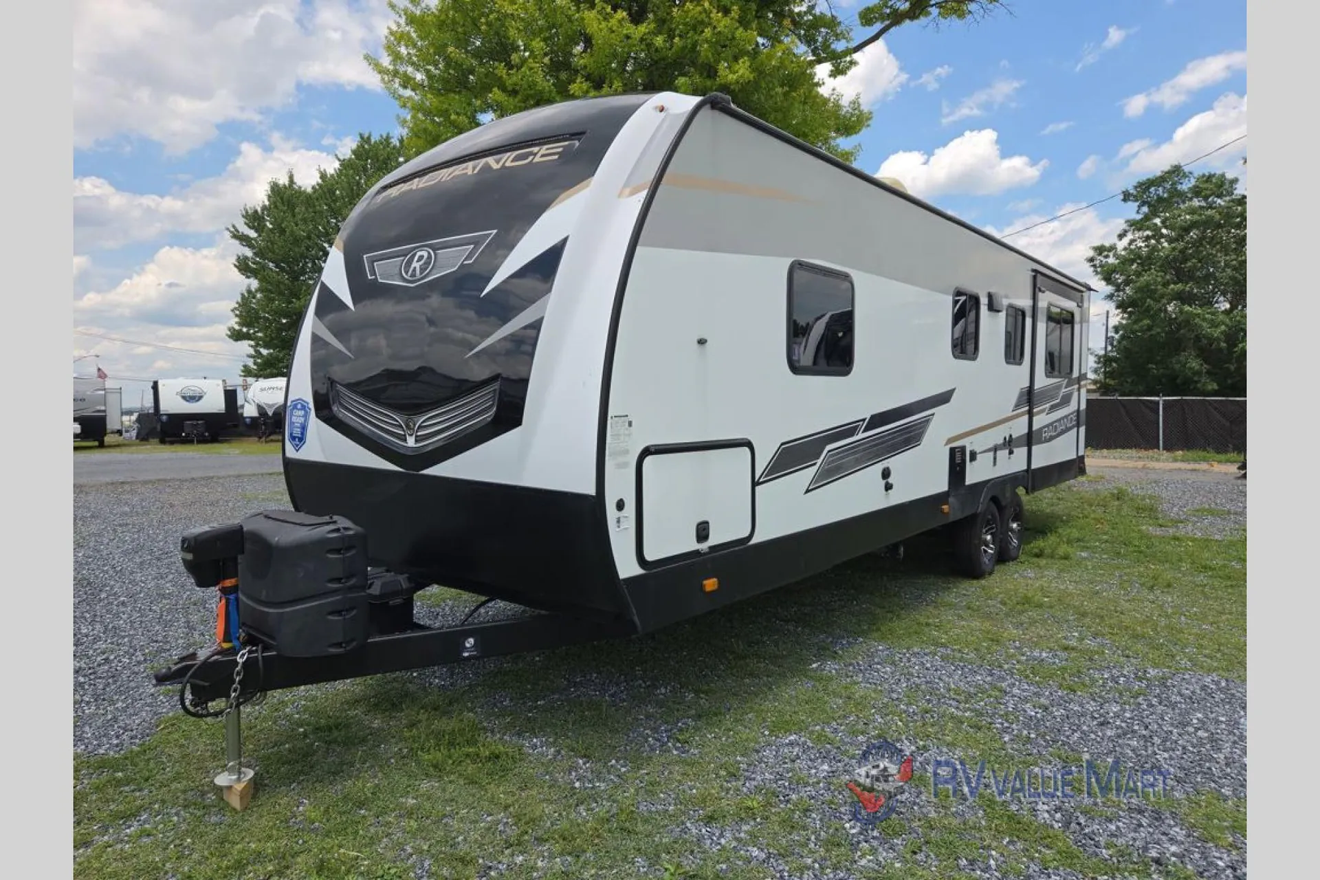 2022 Cruiser RV Radiance 27RE - Photo 4