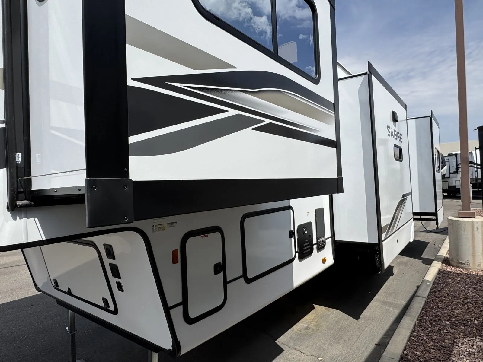 2026 Forest River Sabre 37FLH - Photo 4