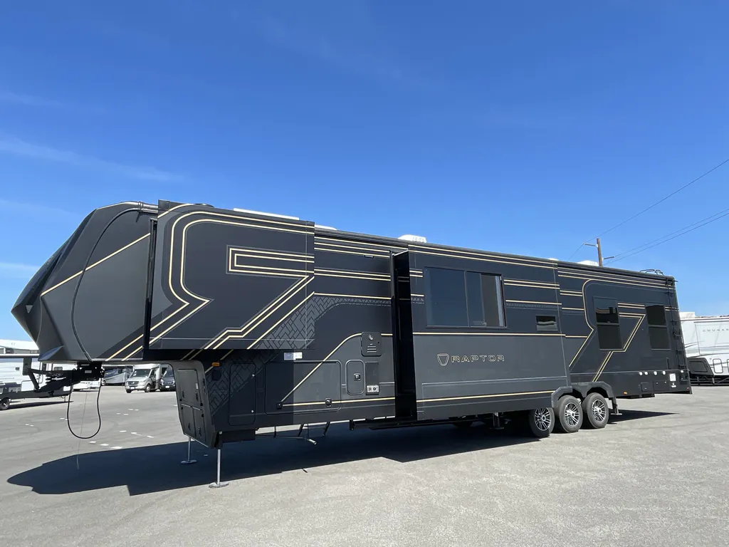 2026 Keystone Raptor 433, Photos photo 6