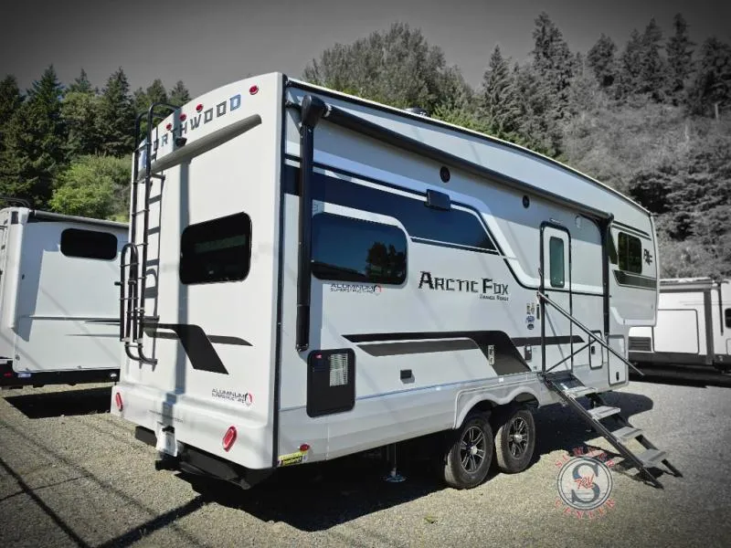2025 Northwood Arctic Fox Grande Ronde 27-5L - Photo 4
