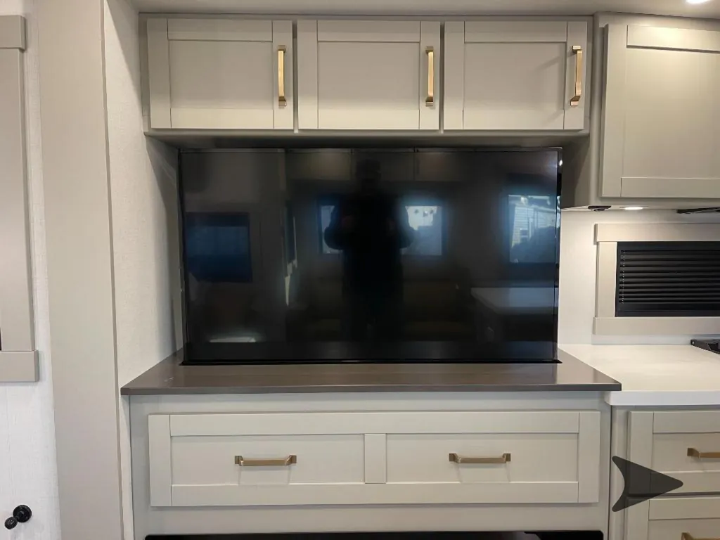 2026 Brinkley Model Z 3515, Photos photo 9
