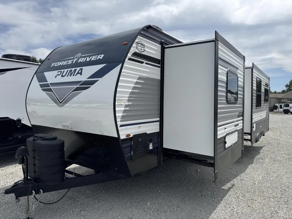 2027 Forest River Puma 27RBDS, Photos photo 15