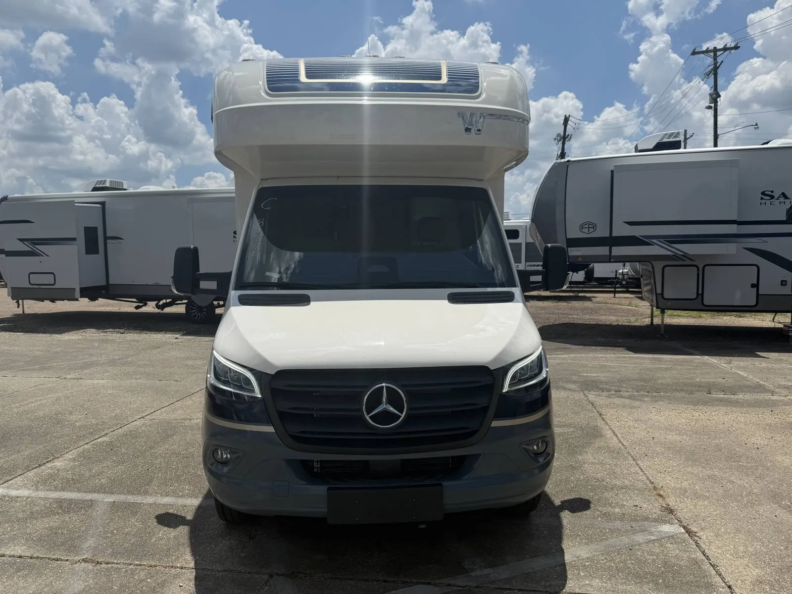 2027 Winnebago View 24D - Photo 3