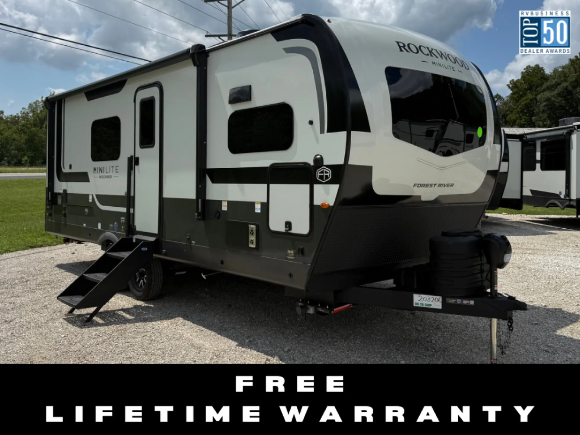 2027 Forest River Rockwood Mini Lite 2523MBR
