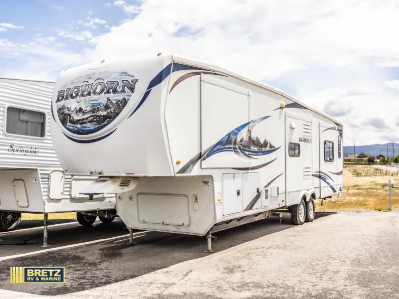 2011 Heartland Bighorn 3610RE - Main photo