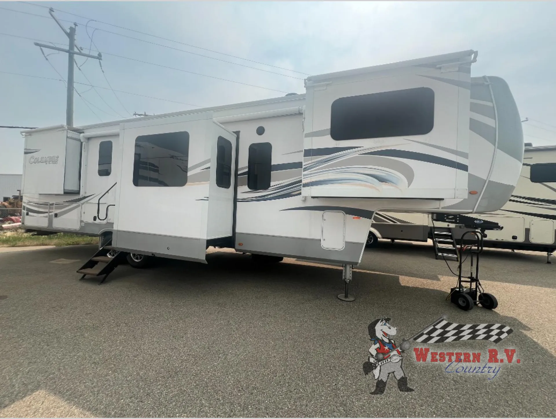 2021 Palomino Columbus 1492 389FL - Photo 4