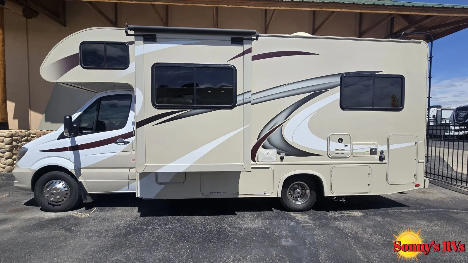 2018 Thor Motorcoach Quantum Sprinter 24V6 - Photo 4