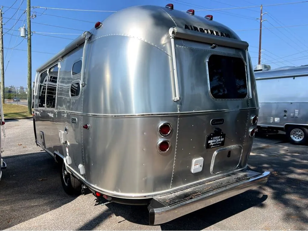 2026 Airstream Caravel 20FB - Photo 4