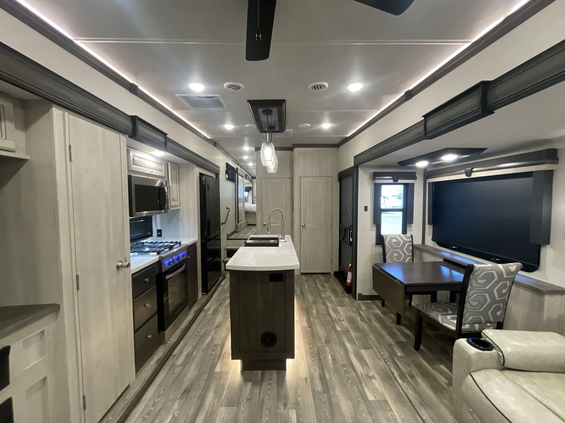 2022 Forest River Cardinal Luxury 380RLX — campside