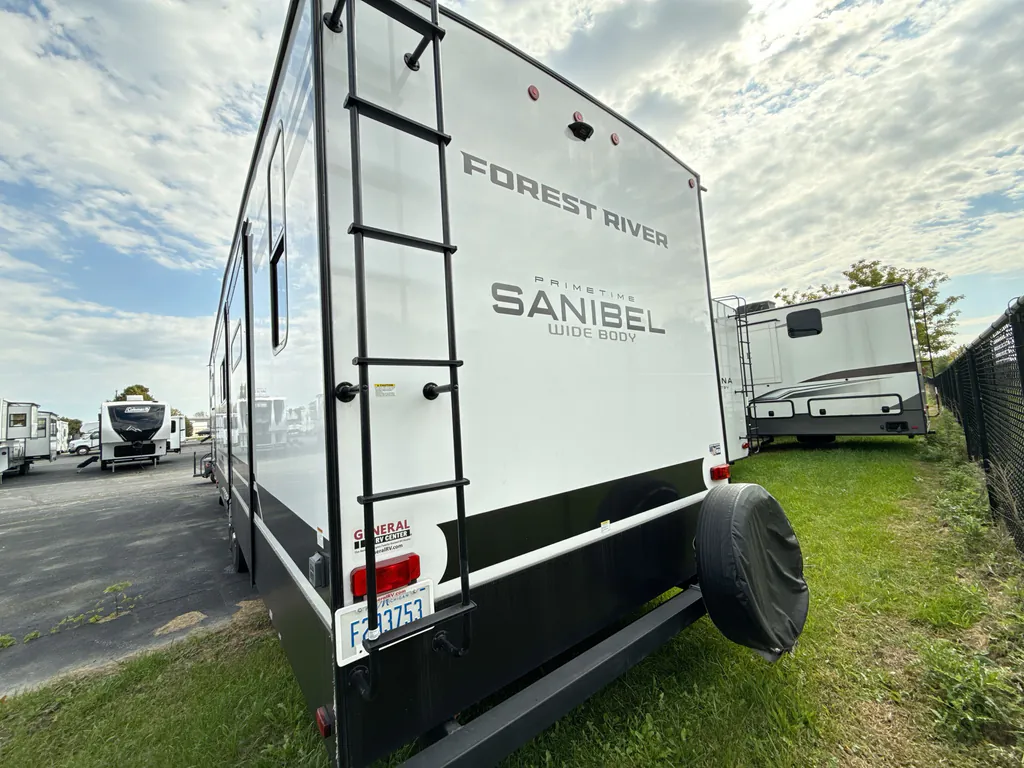 2025 Prime Time Sanibel 3952FBWB, Photos photo 6