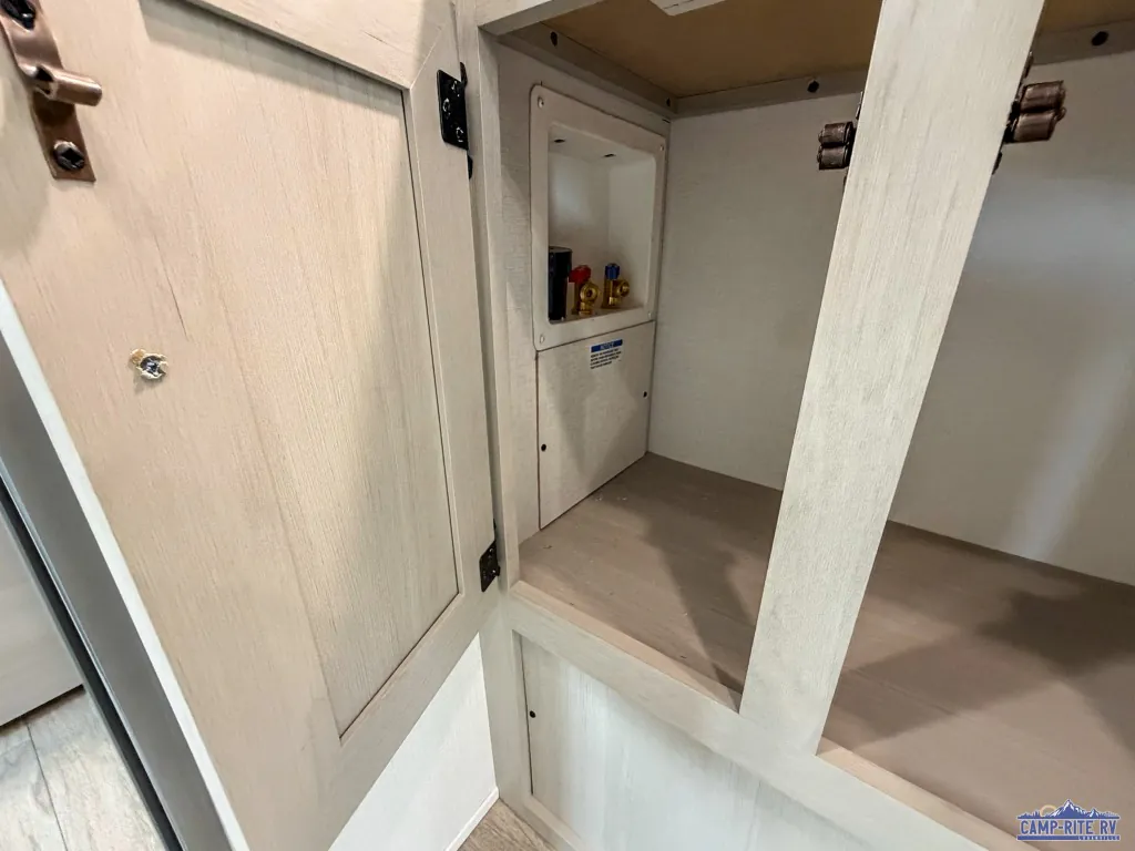 2027 Coachmen Catalina Legacy Edition 333DBDSCK, Photos photo 22