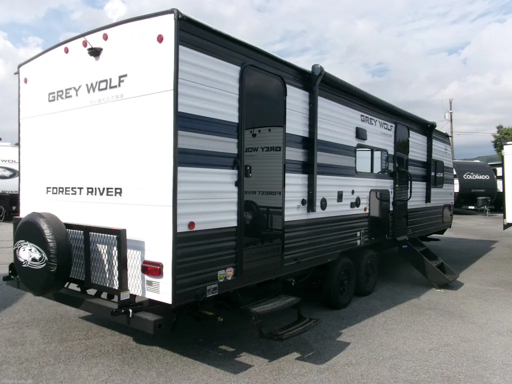 2027 Forest River Cherokee Grey Wolf 26KF, Photos photo 15