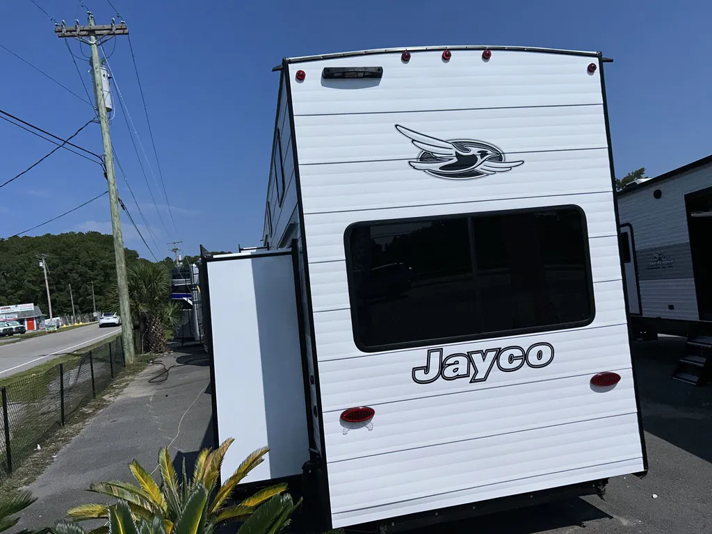 2027 Jayco Jay Flight Bungalow 401LOFT DS, Photos photo 21