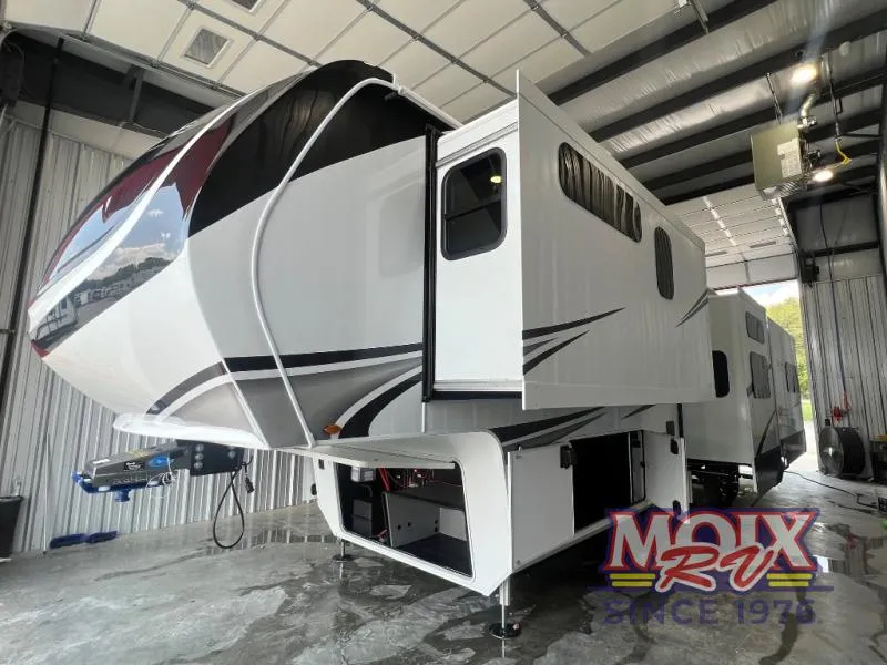 2026 Grand Design Solitude 388MBS - Photo 4