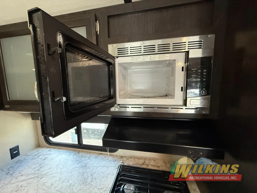 2018 Grand Design Imagine 2800BH, Photos photo 17