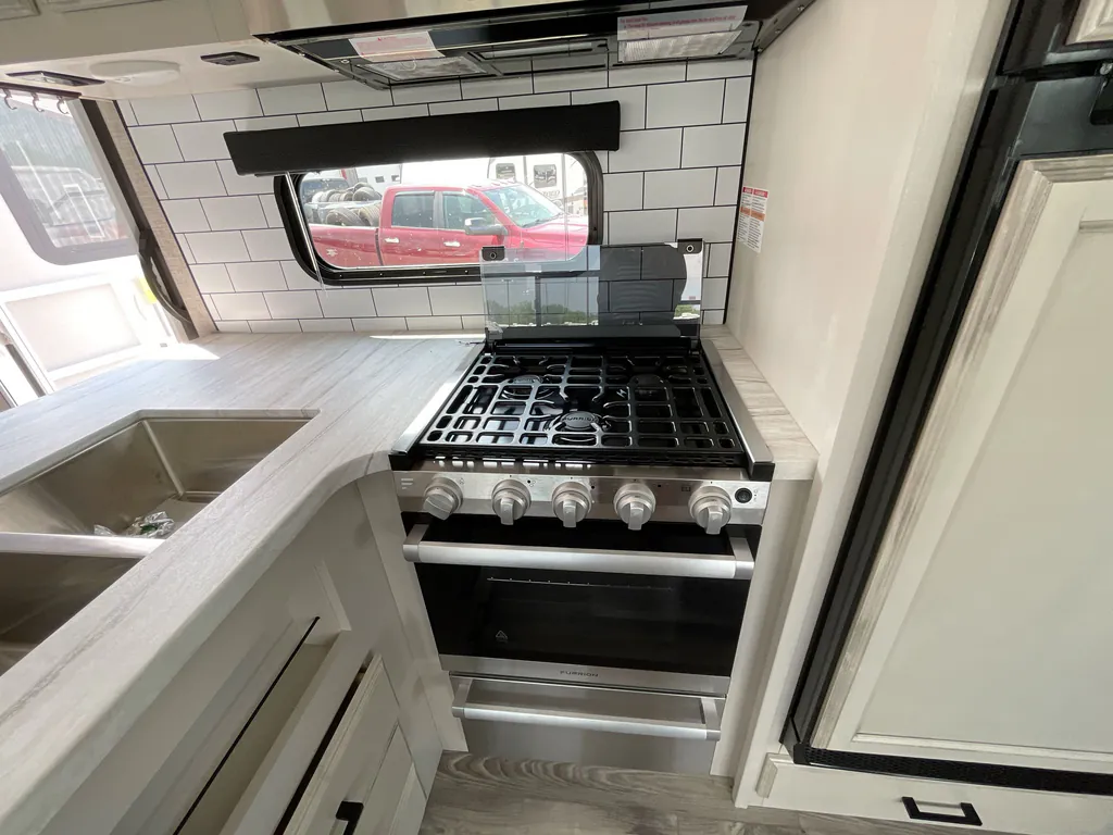 2023 Jayco Eagle HT 28.5RSTS, Photos photo 10