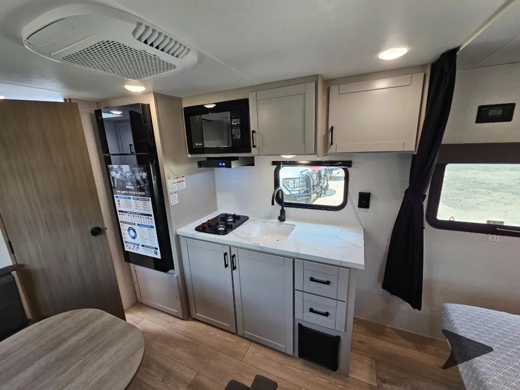 2027 Jayco Jay Flight 175FQ, Photos photo 23