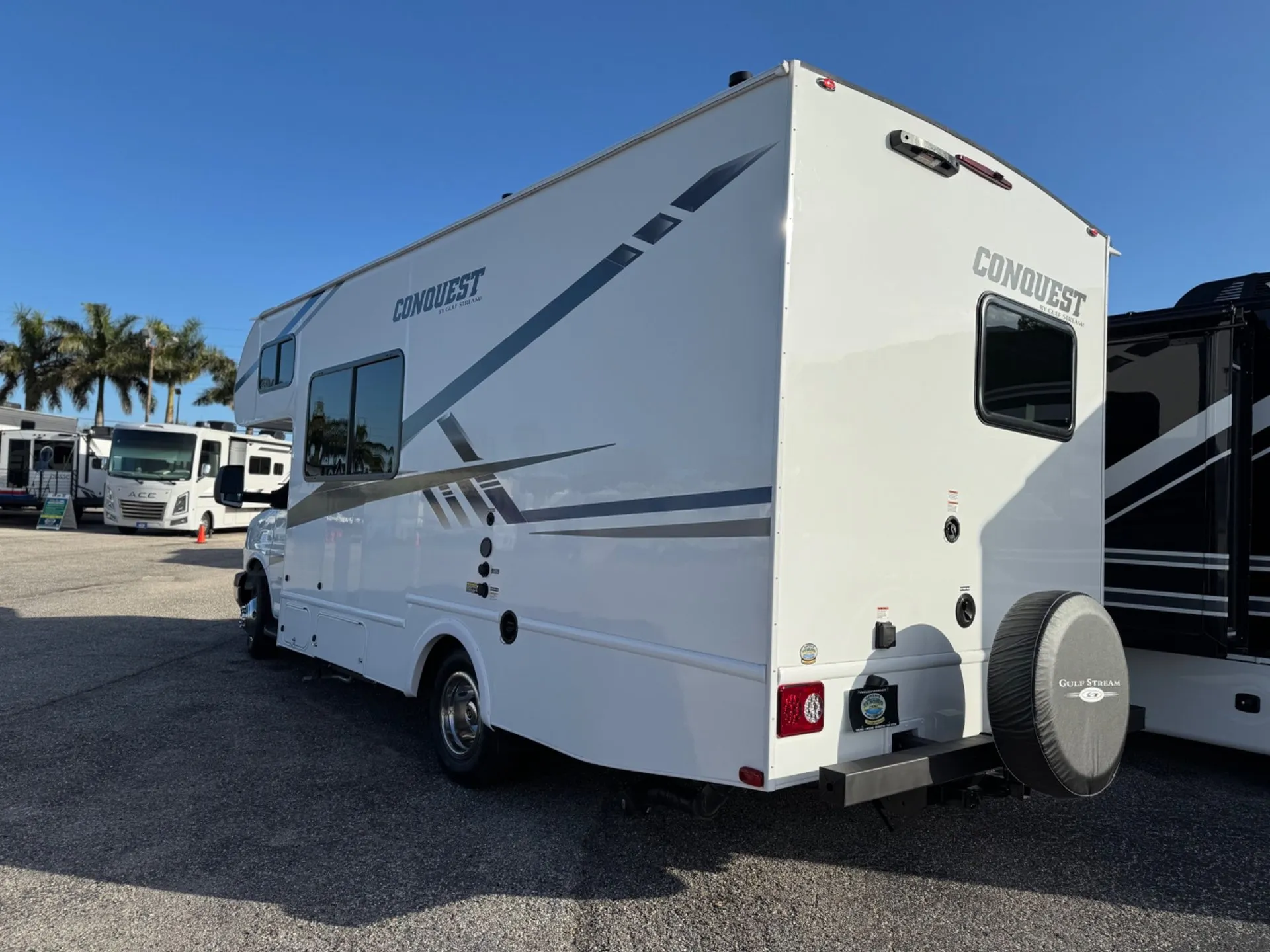 2026 Gulf Stream RV Conquest 6237LE - Photo 4