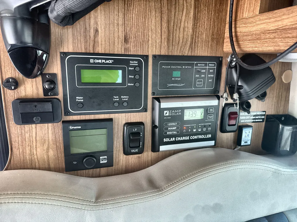 2017 Winnebago Travato 59G, Photos photo 20
