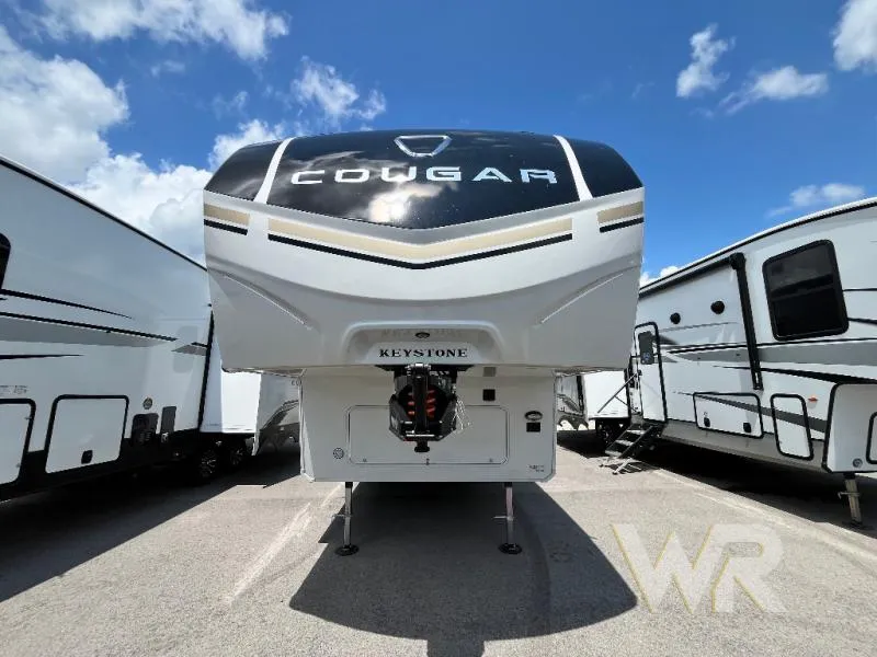 2025 Keystone Cougar Half-Ton 23MLE - Photo 4