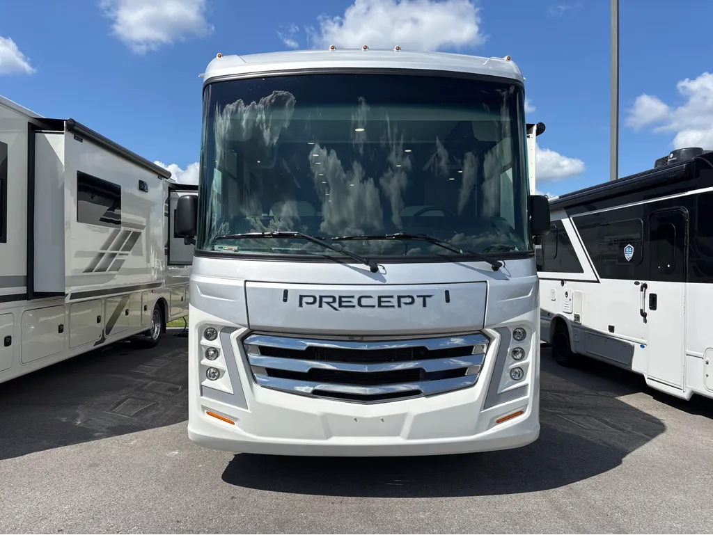 2026 Jayco Precept 34G - Photo 3
