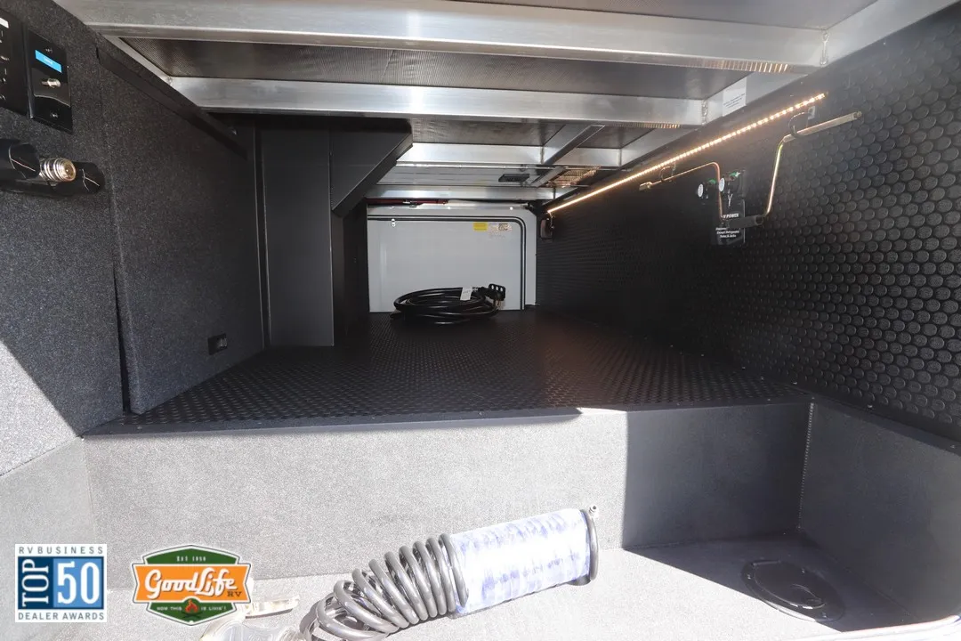 2026 Brinkley Model Z 2900 - Photo 3
