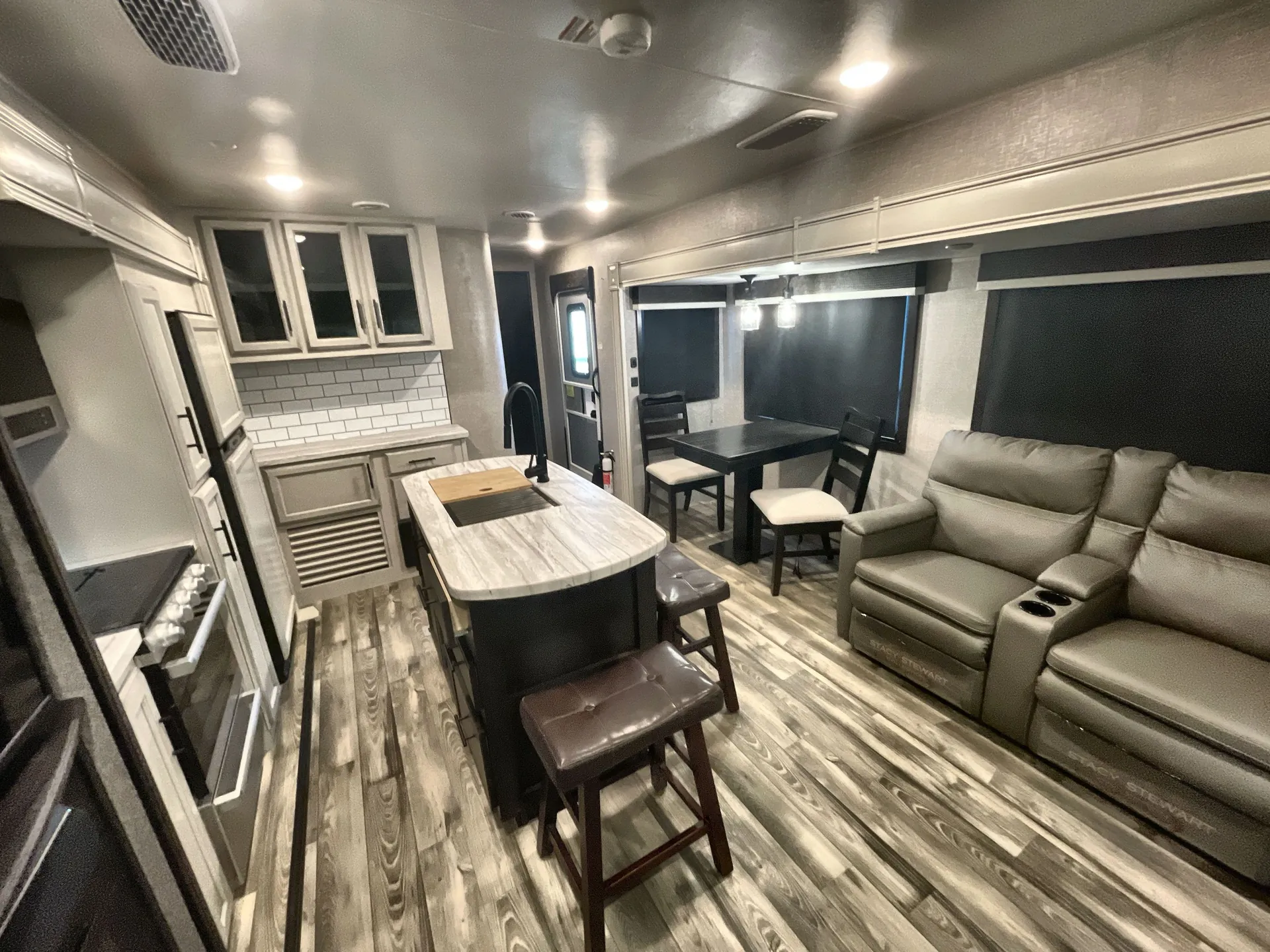 2022 Jayco Eagle HT 294CKBS — living area main