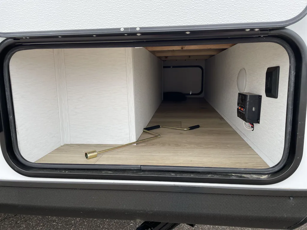 2026 Coachmen Apex Nano 186BH, Photos photo 27
