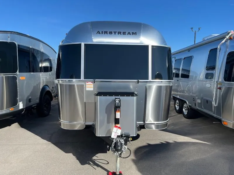 2026 Airstream Caravel 22FB - Photo 3